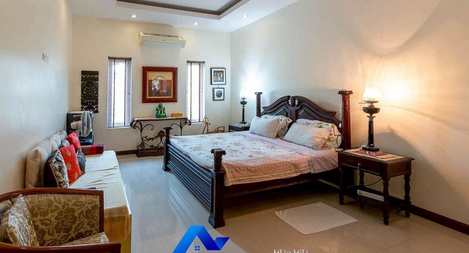 For rent 4 bedrooms villa in Cha Am, Phetchaburi