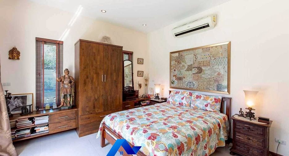 For rent 4 bedrooms villa in Cha Am, Phetchaburi