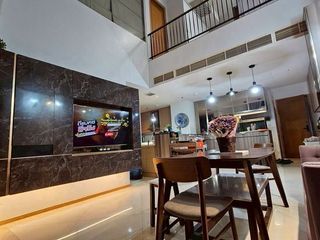 Condo en alquiler de 2 habitaciones en Sathon, Bangkok