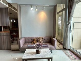 Condo en alquiler de 2 habitaciones en Sathon, Bangkok