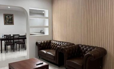 Condo en alquiler de 2 habitaciones en Sathon, Bangkok
