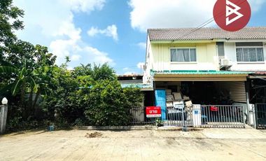 Casa adosada en venta de 4 habitaciones en Mueang Samut Prakan, Samut Prakan