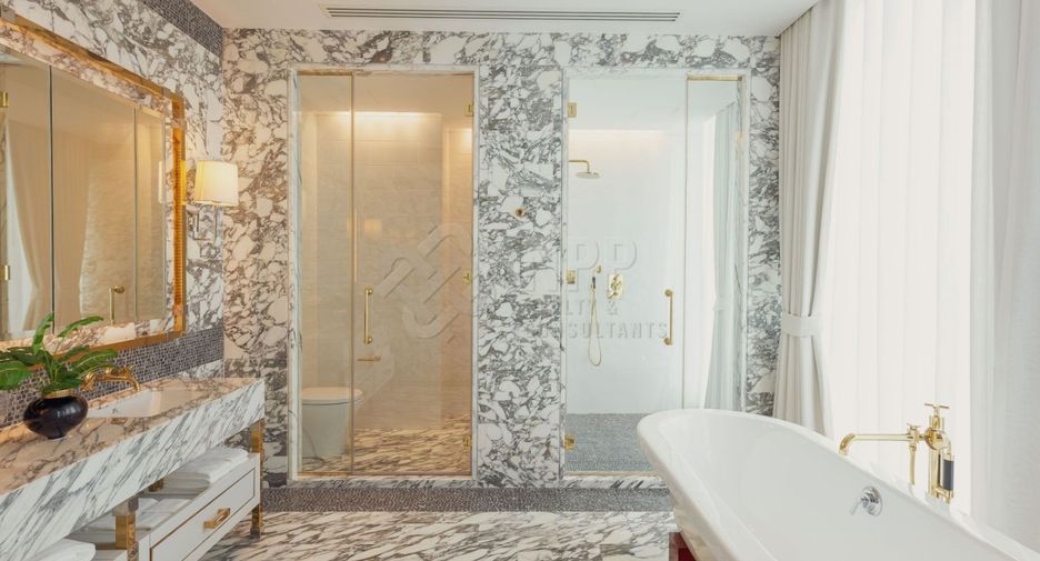 For sale 3 bedrooms condo in Sathon, Bangkok