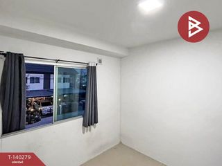 For sale 3 bedrooms townhouse in Mueang Pathum Thani, Pathum Thani