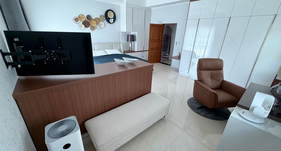 For sale 3 bedrooms house in East Pattaya, Pattaya