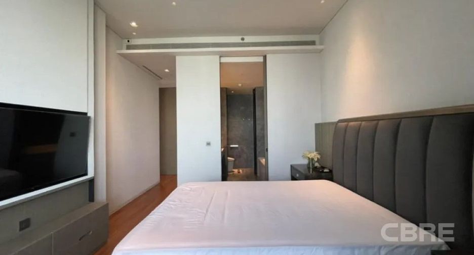 For rent and for sale 2 bedrooms condo in Khlong San, Bangkok