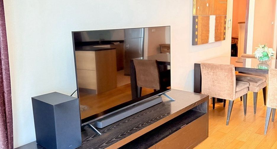 For rent 2 bedrooms condo in Sathon, Bangkok