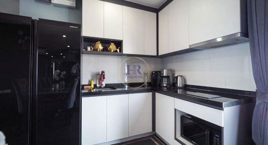 For sale 2 bedrooms condo in South Pattaya, Pattaya