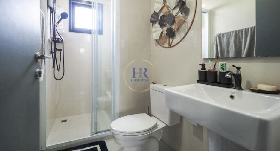For sale 2 bedrooms condo in South Pattaya, Pattaya