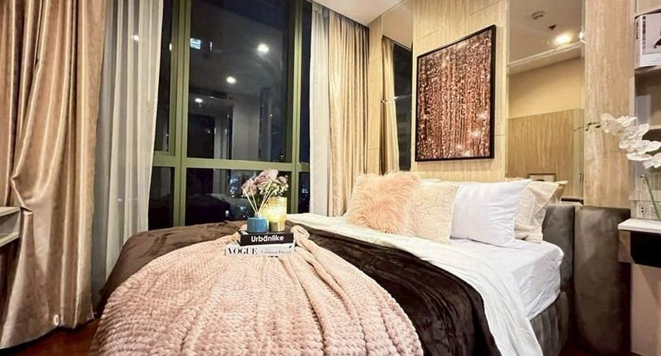 Condo en alquiler de 1 habitaciones en Pathum Wan, Bangkok