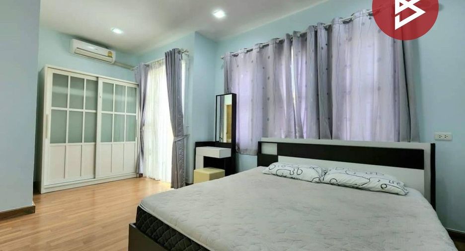 For sale 4 bedrooms townhouse in Pak Kret, Nonthaburi