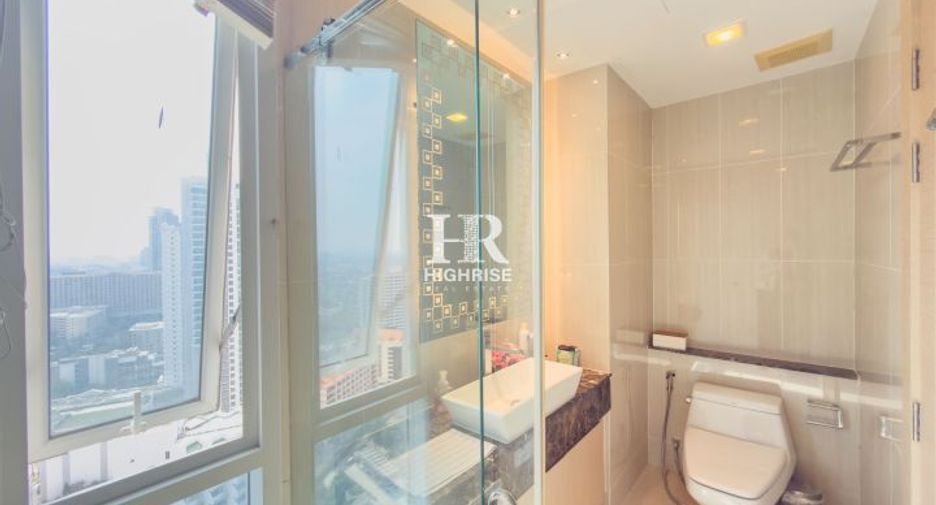 For sale 2 bedrooms condo in North Pattaya, Pattaya