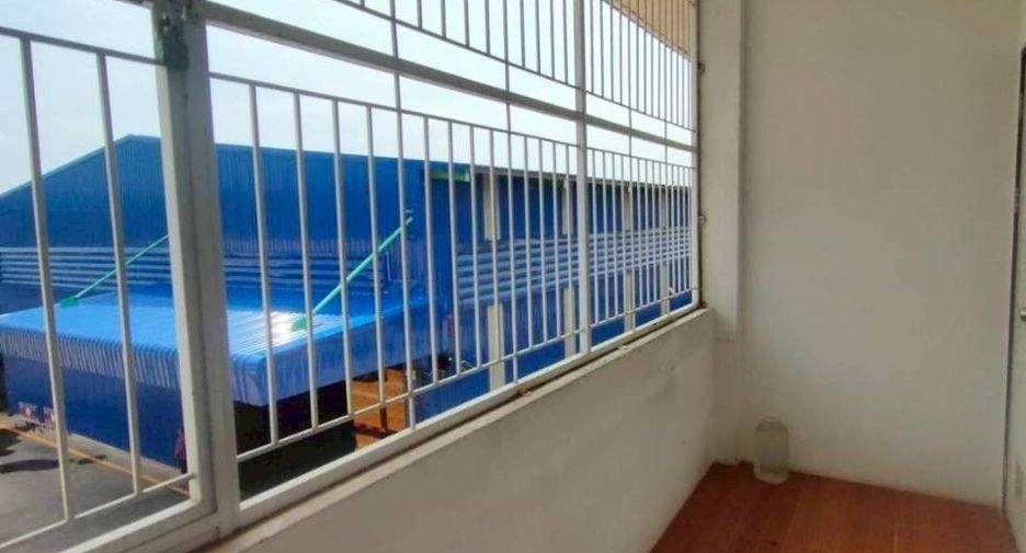 For sale 4 bedrooms retail Space in Mueang Chachoengsao, Chachoengsao