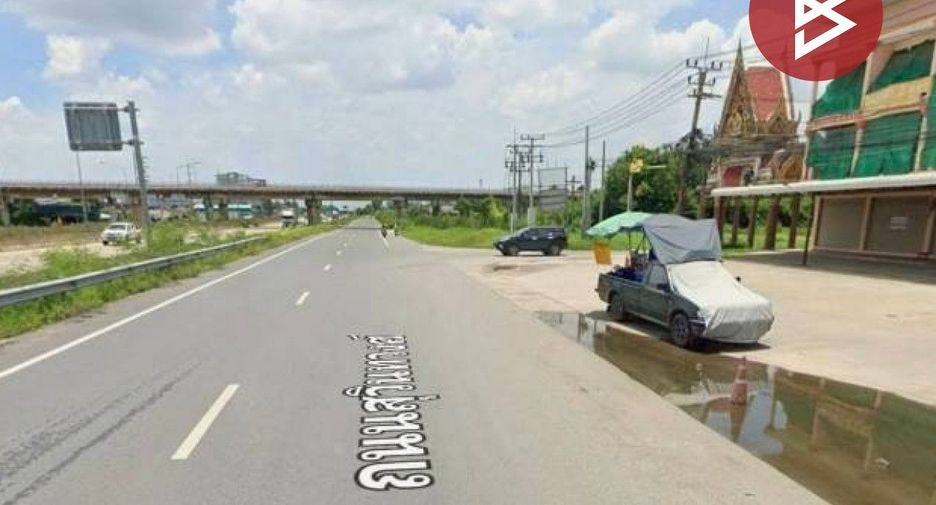 For sale 4 bedrooms retail Space in Mueang Chachoengsao, Chachoengsao