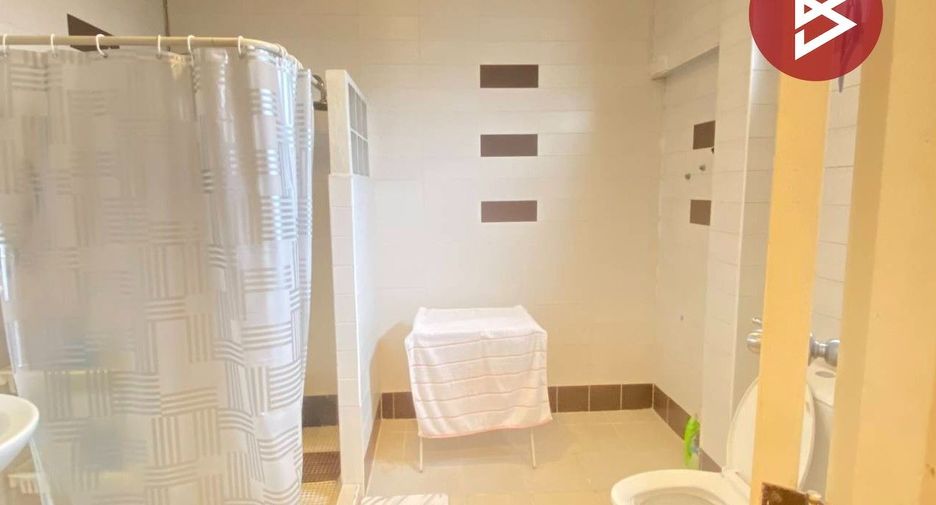 For sale 3 ベッドルーム townhouse in Prawet, Bangkok