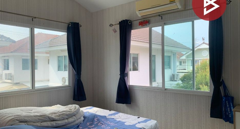 For sale 3 bedrooms house in Lat Krabang, Bangkok