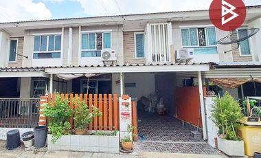For sale 3 bedrooms townhouse in Min Buri, Bangkok