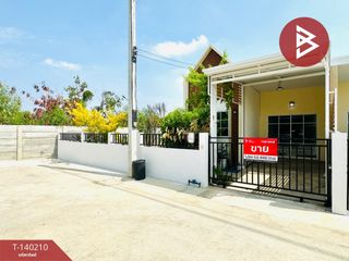 For sale 2 bedrooms townhouse in Mueang Samut Sakhon, Samut Sakhon