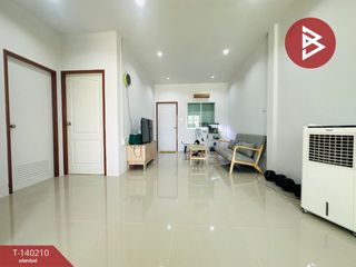 For sale 2 bedrooms townhouse in Mueang Samut Sakhon, Samut Sakhon