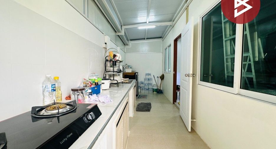 For sale 2 ベッドルーム townhouse in Mueang Samut Sakhon, Samut Sakhon