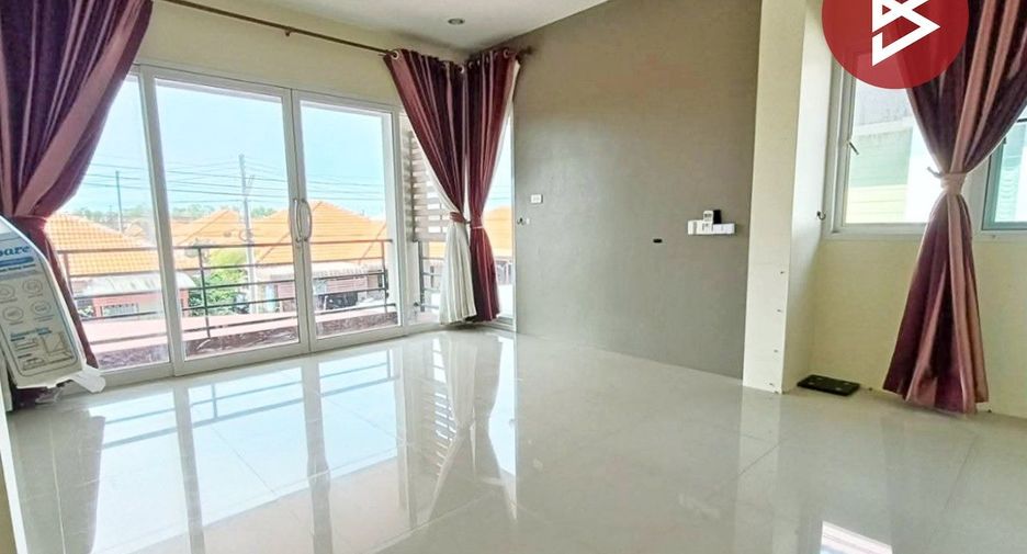 For sale 4 bedrooms house in Mueang Chanthaburi, Chanthaburi