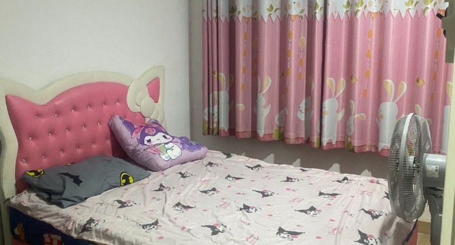 Reihenhaus zum Kauf mit 3 Zimmer in Si Racha, Chonburi