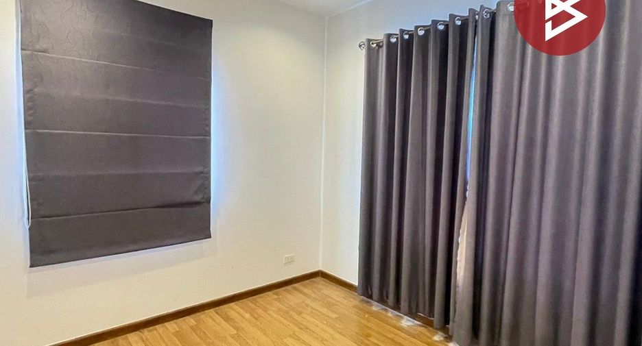Haus zum Kauf mit 3 Zimmer in Ban Bueng, Chonburi