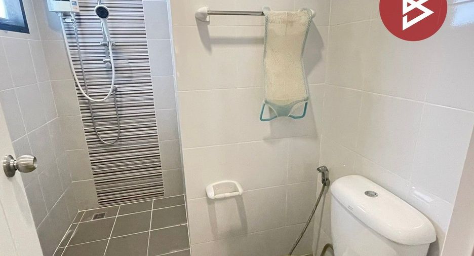 Haus zum Kauf mit 3 Zimmer in Ban Bueng, Chonburi