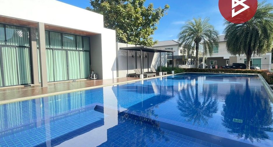 Haus zum Kauf mit 3 Zimmer in Ban Bueng, Chonburi