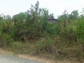 For sale land in Ongkharak, Nakhon Nayok