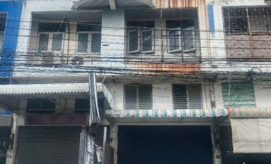 Gewerbefläche zum Kauf mit 3 Zimmer in Thanyaburi, Pathum Thani
