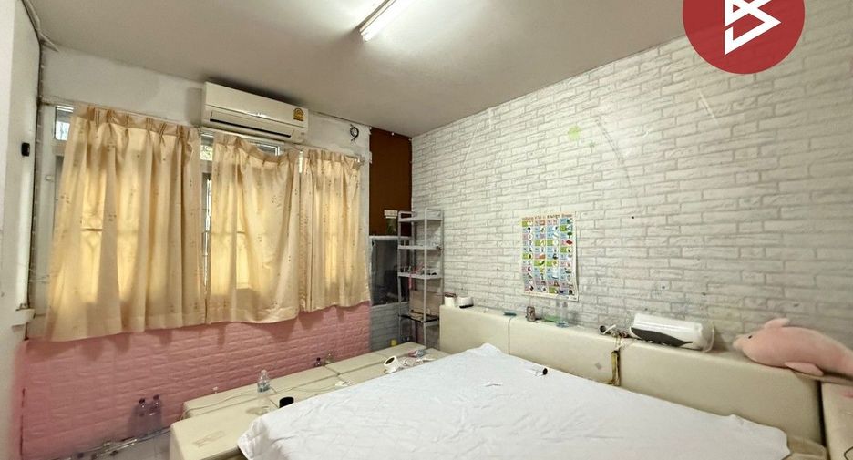 Casa en venta de 2 habitaciones en Sam Phran, Nakhon Pathom