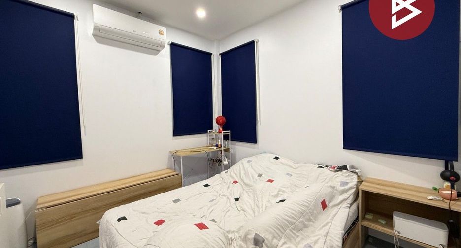 Casa en venta de 2 habitaciones en Sam Phran, Nakhon Pathom