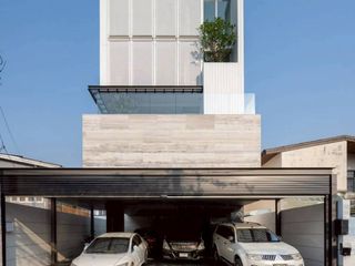 For sale 4 bedrooms house in Phaya Thai, Bangkok