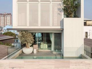 For sale 4 bedrooms house in Phaya Thai, Bangkok