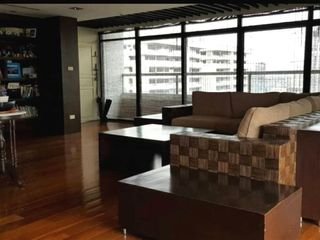For sale 4 bedrooms condo in Watthana, Bangkok