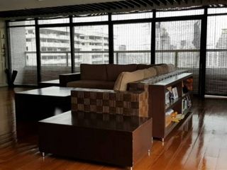 For sale 4 bedrooms condo in Watthana, Bangkok