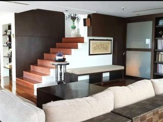 For sale 4 bedrooms condo in Watthana, Bangkok