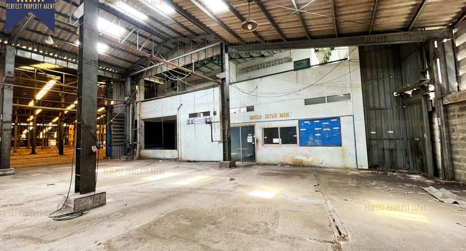 For sale 10 bedrooms warehouse in Bang Phli, Samut Prakan