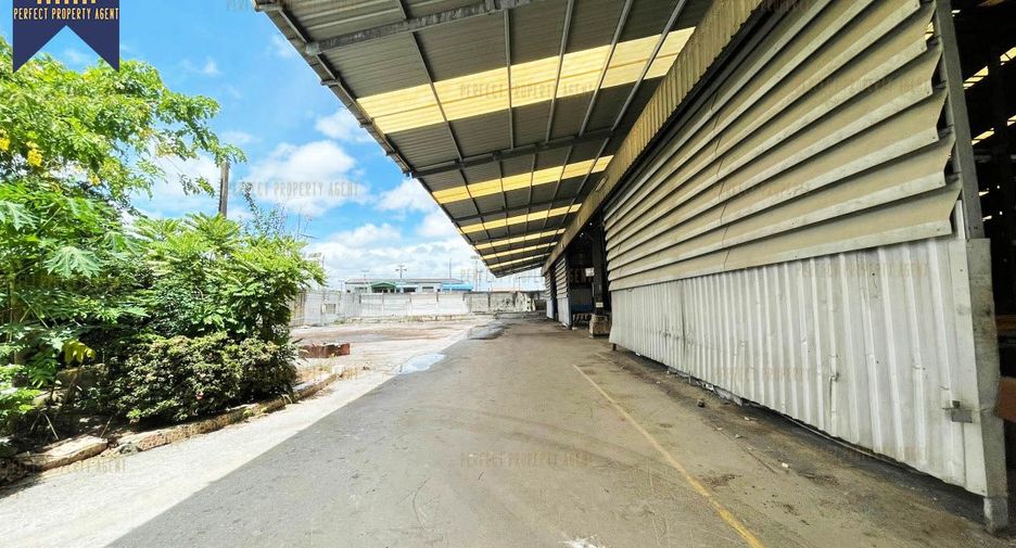 For sale 10 bedrooms warehouse in Bang Phli, Samut Prakan