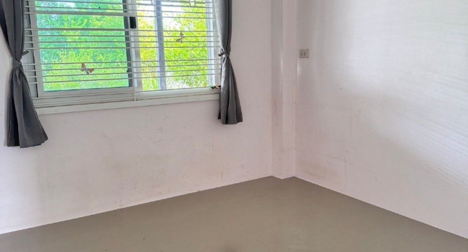 Haus zum Kauf mit 3 Zimmer in Mueang Rayong, Rayong