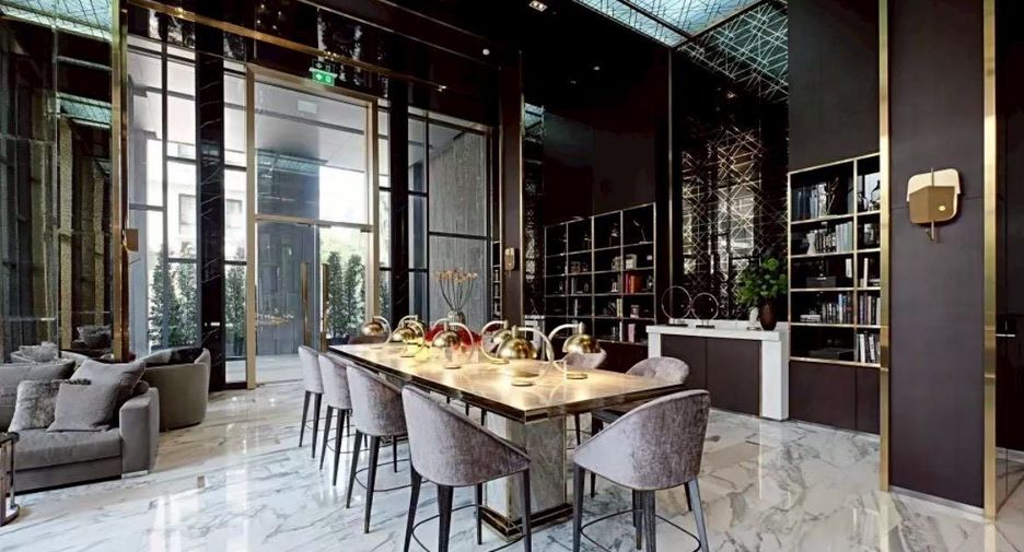 For rent 1 bed condo in Khlong Toei, Bangkok