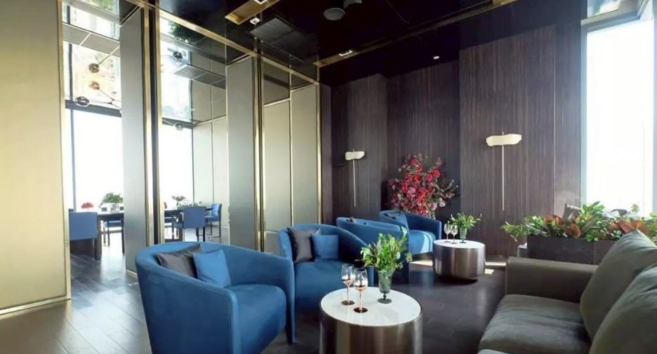 For rent 1 bed condo in Khlong Toei, Bangkok