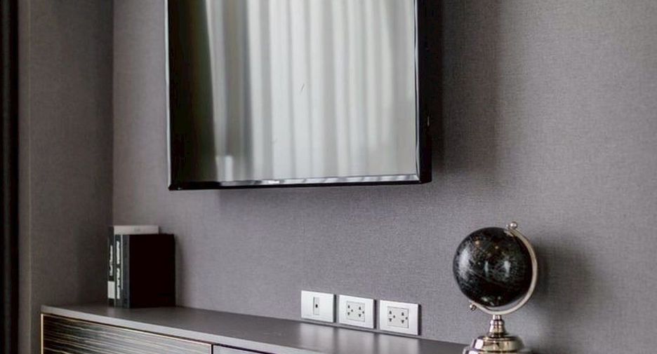 Condo en alquiler y en venta de 2 habitaciones en Khlong Toei, Bangkok