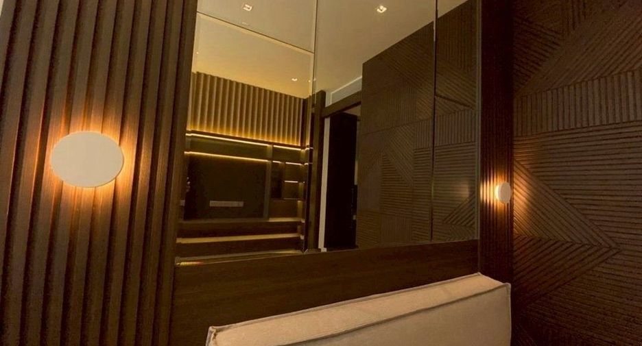 Condo en alquiler y en venta de 1 habitaciones en Pathum Wan, Bangkok