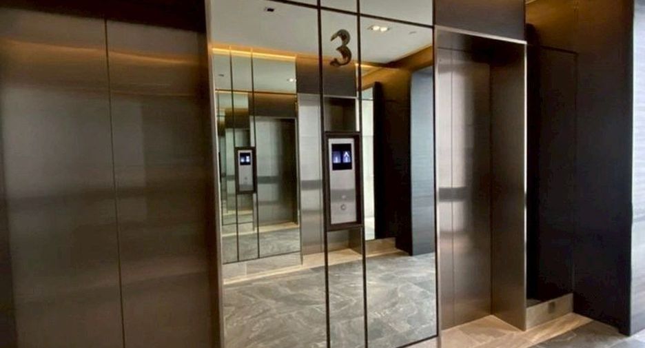 Condo en alquiler y en venta de 1 habitaciones en Pathum Wan, Bangkok