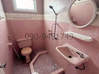 For rent 2 bedrooms townhouse in Phasi Charoen, Bangkok