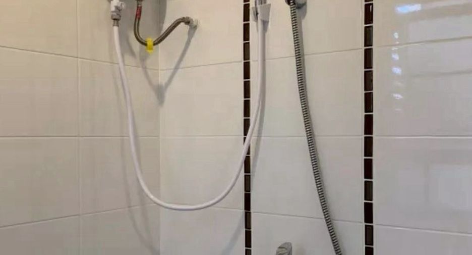 For rent 3 bedrooms townhouse in Pak Kret, Nonthaburi