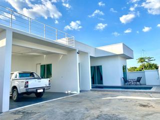 Haus zur Miete mit 3 Zimmer in Bang Lamung, Chonburi