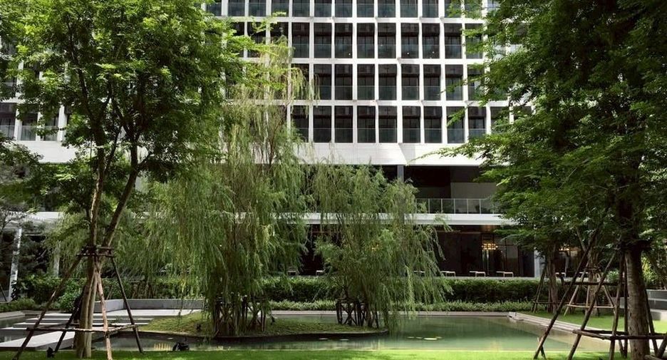 For rent 1 bed condo in Pathum Wan, Bangkok